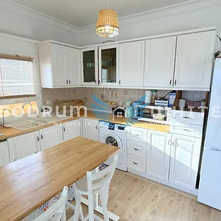 Bodrum 3 Bedroom Seaview Private Homes * Гумбет
