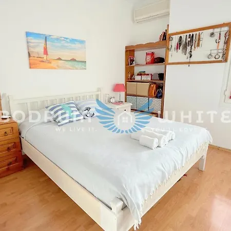 Bodrum 3 Bedroom Seaview Private Homes Сasa de vacaciones *